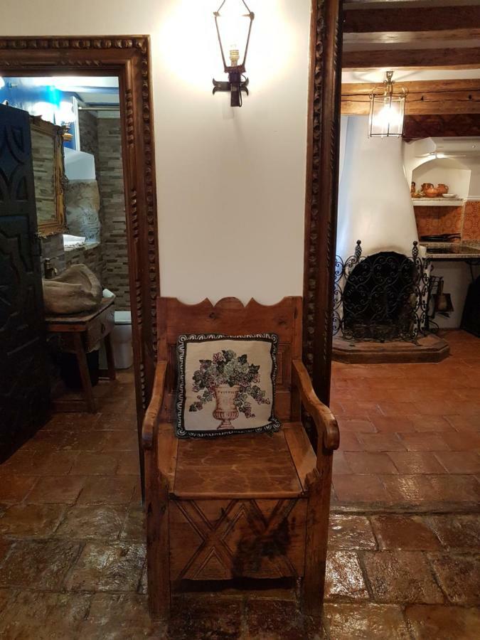 Casa-Abadia De Banaguas Apartment Ngoại thất bức ảnh