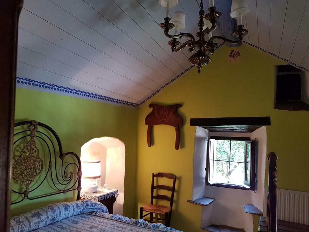 Casa-Abadia De Banaguas Apartment Ngoại thất bức ảnh