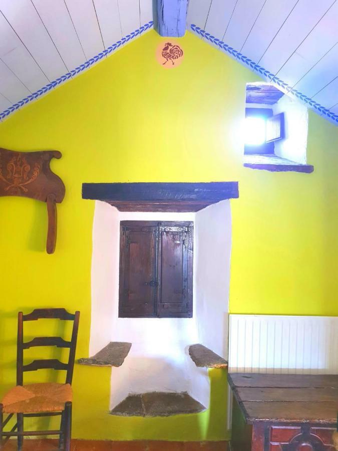 Casa-Abadia De Banaguas Apartment Ngoại thất bức ảnh